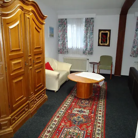 Hotel Restaurant Irodion 2*